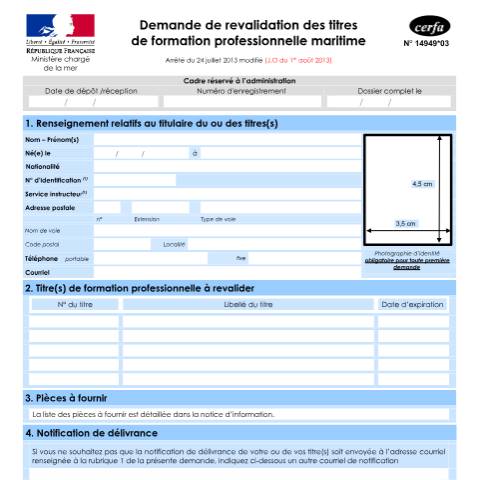 Aperçu du document Demande de revalidation des titres de formation professionnelle maritime — Professionnels, France (CERFA n°14949*03)