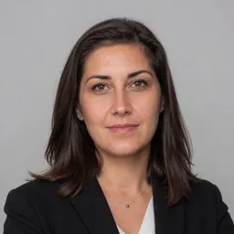 Елена Стоянова