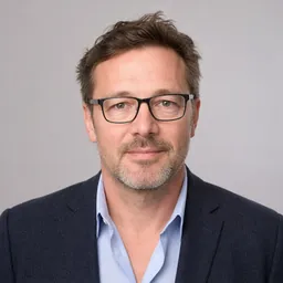 Alex Bennet