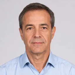 Andrés López