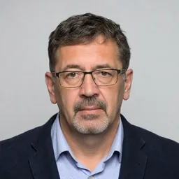 László Kovács