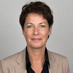 Laura Bakker