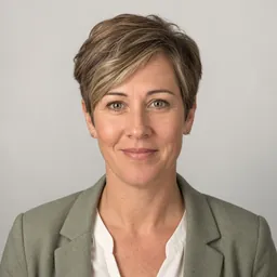 Emily Cox